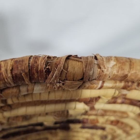 Wooden/wicker round Trivets two - Picture 8 of 11